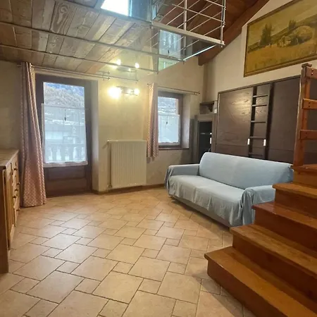 Casa Dialley Cir0013 Nyaraló Aymavilles